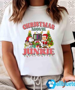 Christmas Movie Junkie Sweatshirt Women T Shirt white L500