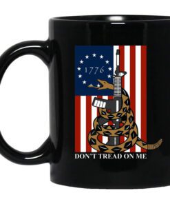 Cassady Campbell Thirteen Colonies Dont Tread On Me Mug.jpg