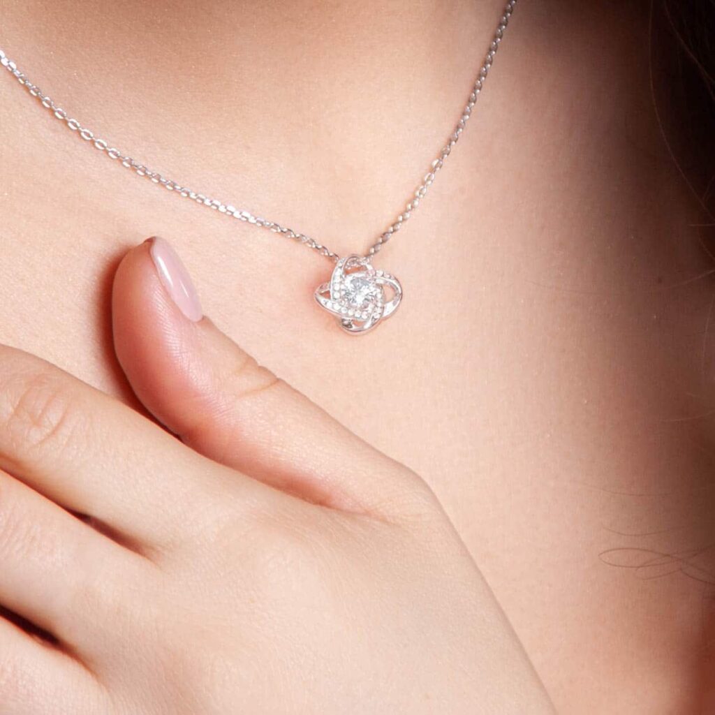 Love Knot Necklace 1