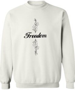 Women’s Freedom Commemorative Print V Neck T-shirt 12 redirect10242025051004 1