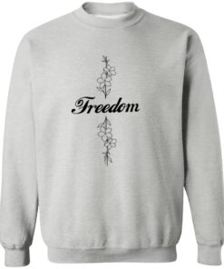 Women’s Freedom Commemorative Print V Neck T-shirt 11 redirect10242025051004